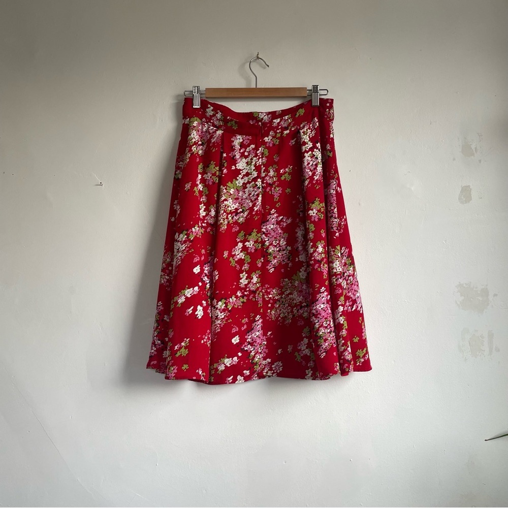Annie 50 | blurred floral print skirt
